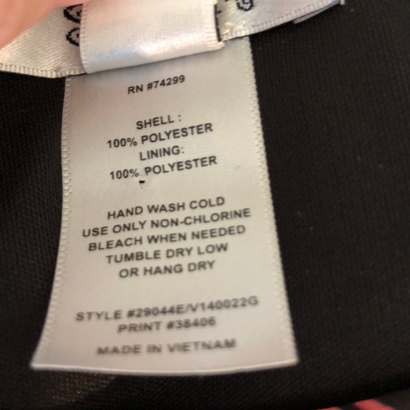 ❤️Lovely Chevron Pattern Dress, Cool Sleeves, Belt - Picture 8 of 8